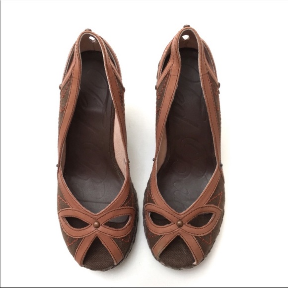 Ted Baker Cut Out Peep Toe Wedge Espadrilles - Picture 2 of 7